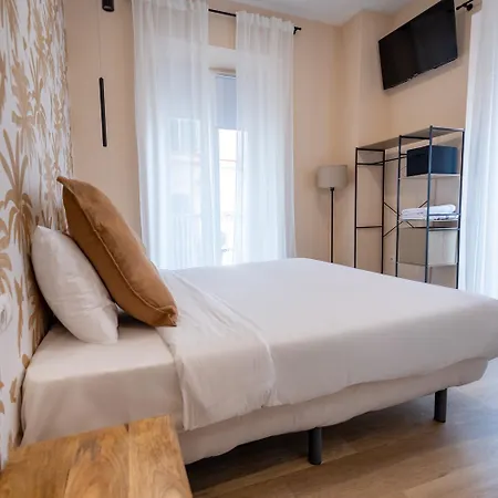 The Clover 3* Sevilla