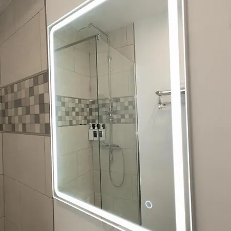 Pensionat The Clover Sevilla